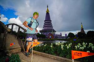 BIB: 6391
                            <button type="button" onclick="openModal(19230027)" class="btn btn-primary btn-sm float-right btn-popup" data-toggle="modal" data-target=".modal-high-quality">
                        <i class="fas fa-shopping-cart"></i> Add to Cart
                    </button>
                                            <button type="button" onclick="isThisMe(19230027, true)" class="btn btn-success btn-sm float-right btn-popup btn-isme hidden" data-toggle="tooltip" data-placement="bottom" title="นี่คือรูปของคุณใช่ไหม คลิกที่นี่เพื่อเอาเข้าอัลบั้ม">
                        <i class="fas fa-plus"></i> Add to album
                    </button>
                    <button type="button" onclick="isThisMe(19230027, false)" class="btn btn-warning btn-sm float-right btn-popup btn-isnotme hidden">
                        <i class="fas fa-ban"></i> Remove from album
                    </button>